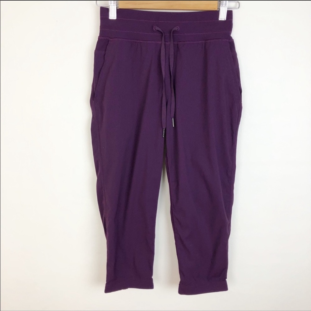 Lululemon Studio crop pant - Picture 3 of 5